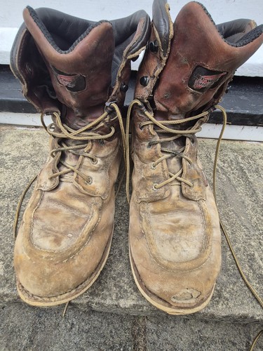 Lads red wing boots - wing, uk