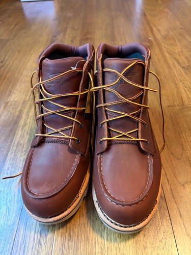 Red wing traction - red,