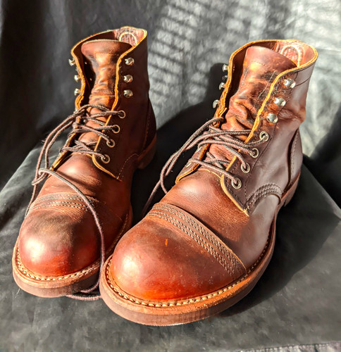 Red wing iron - wing,